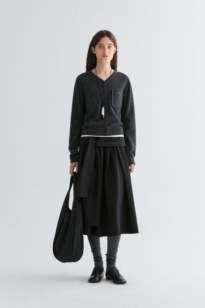 #color_black ash