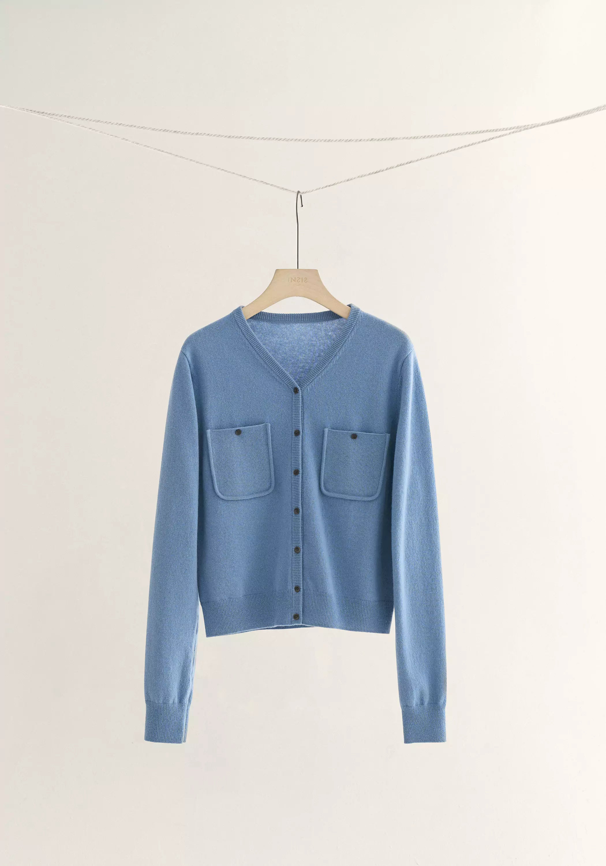 #color_dusty blue
