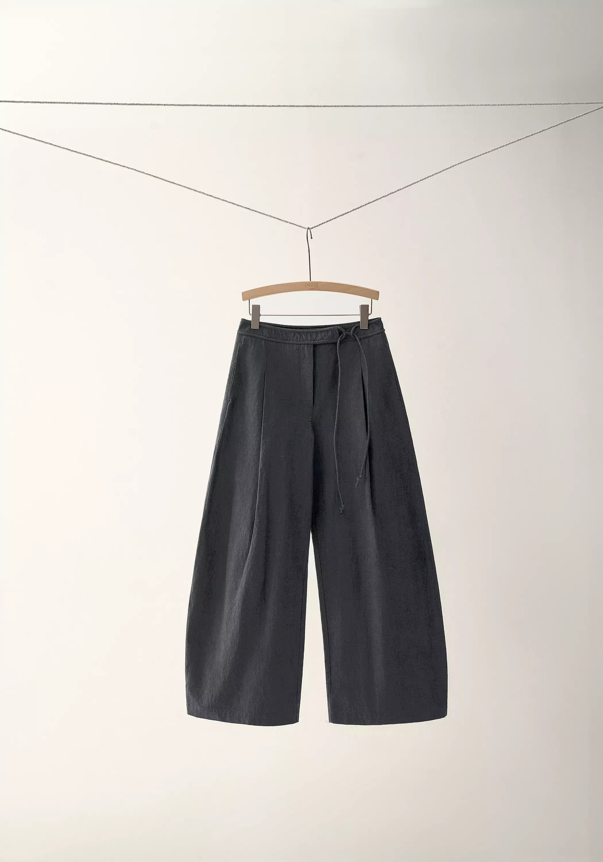 #color_dark gray