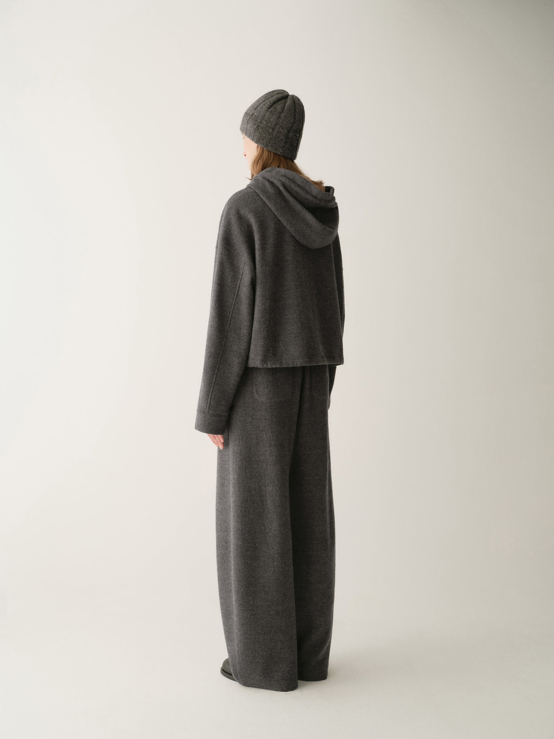 #color_dark gray