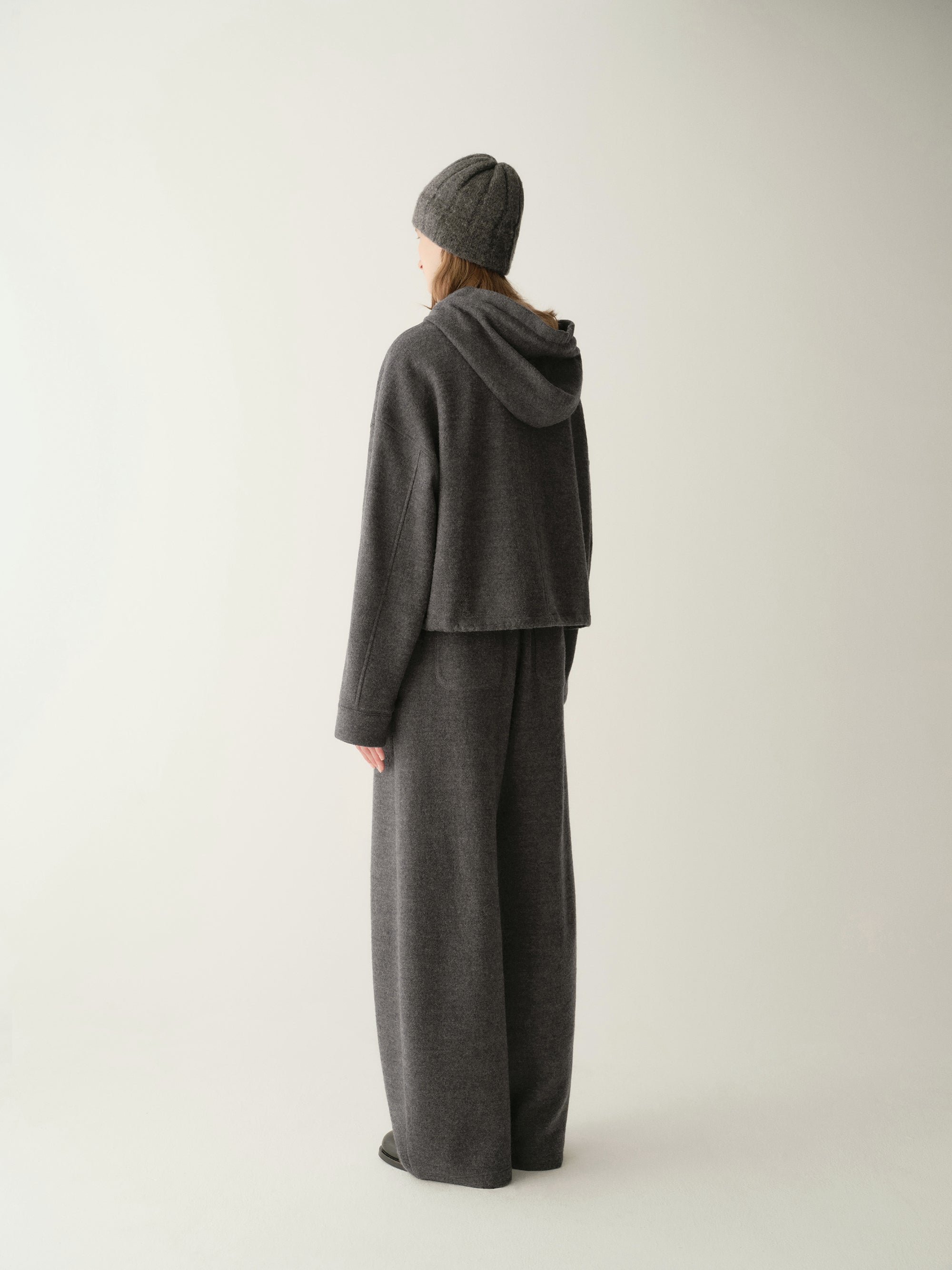 #color_dark gray