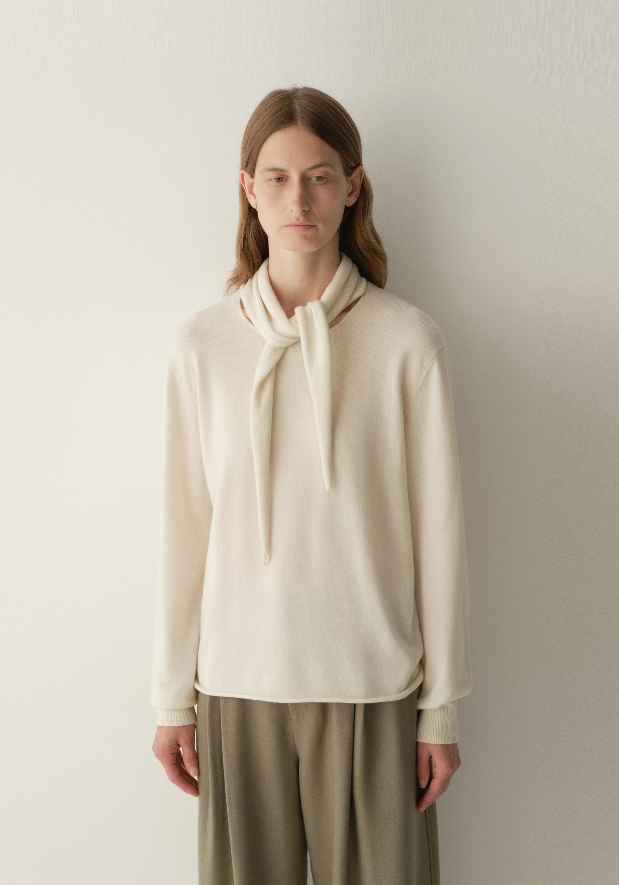 #color_off white