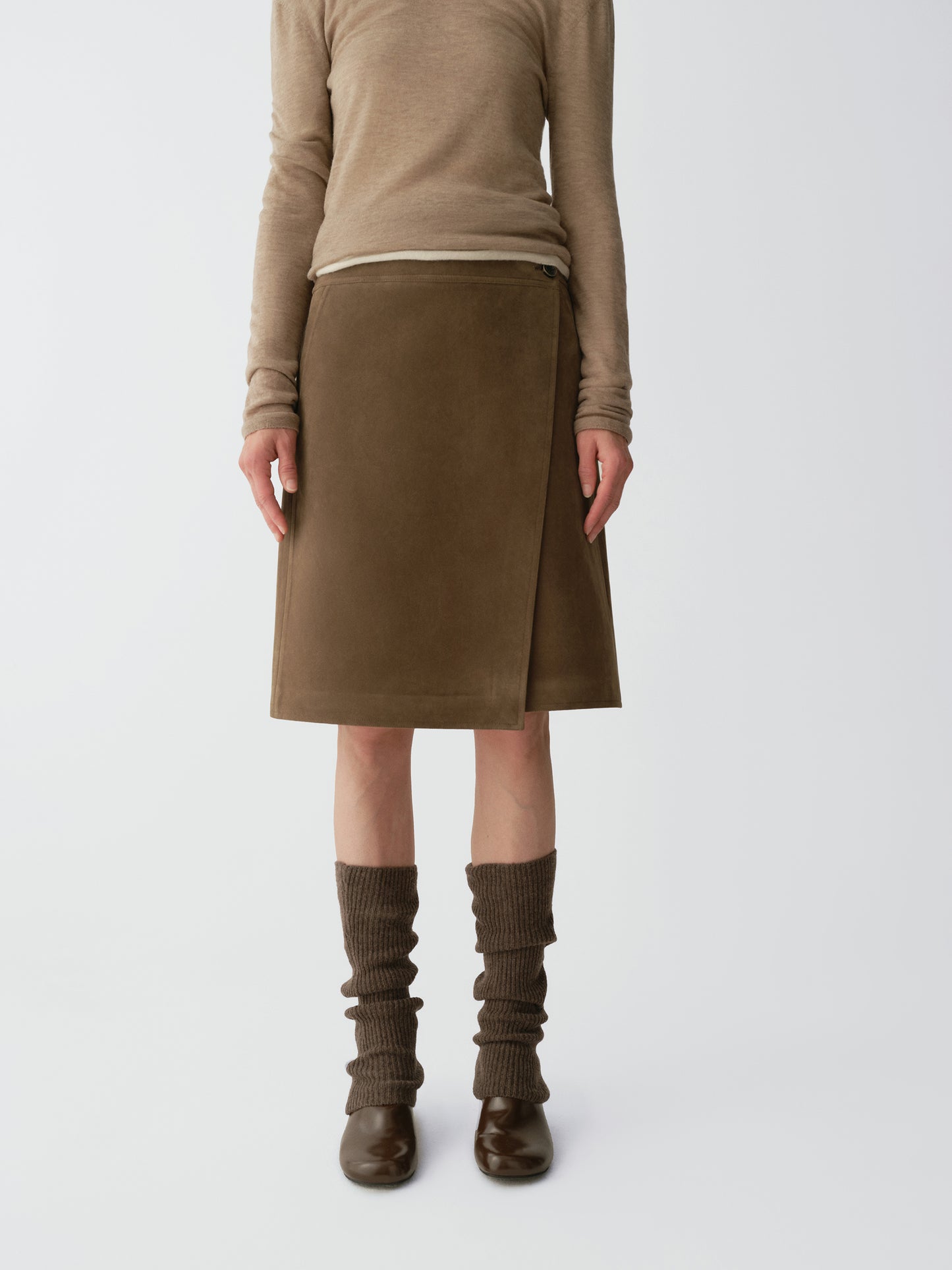 #color_light brown