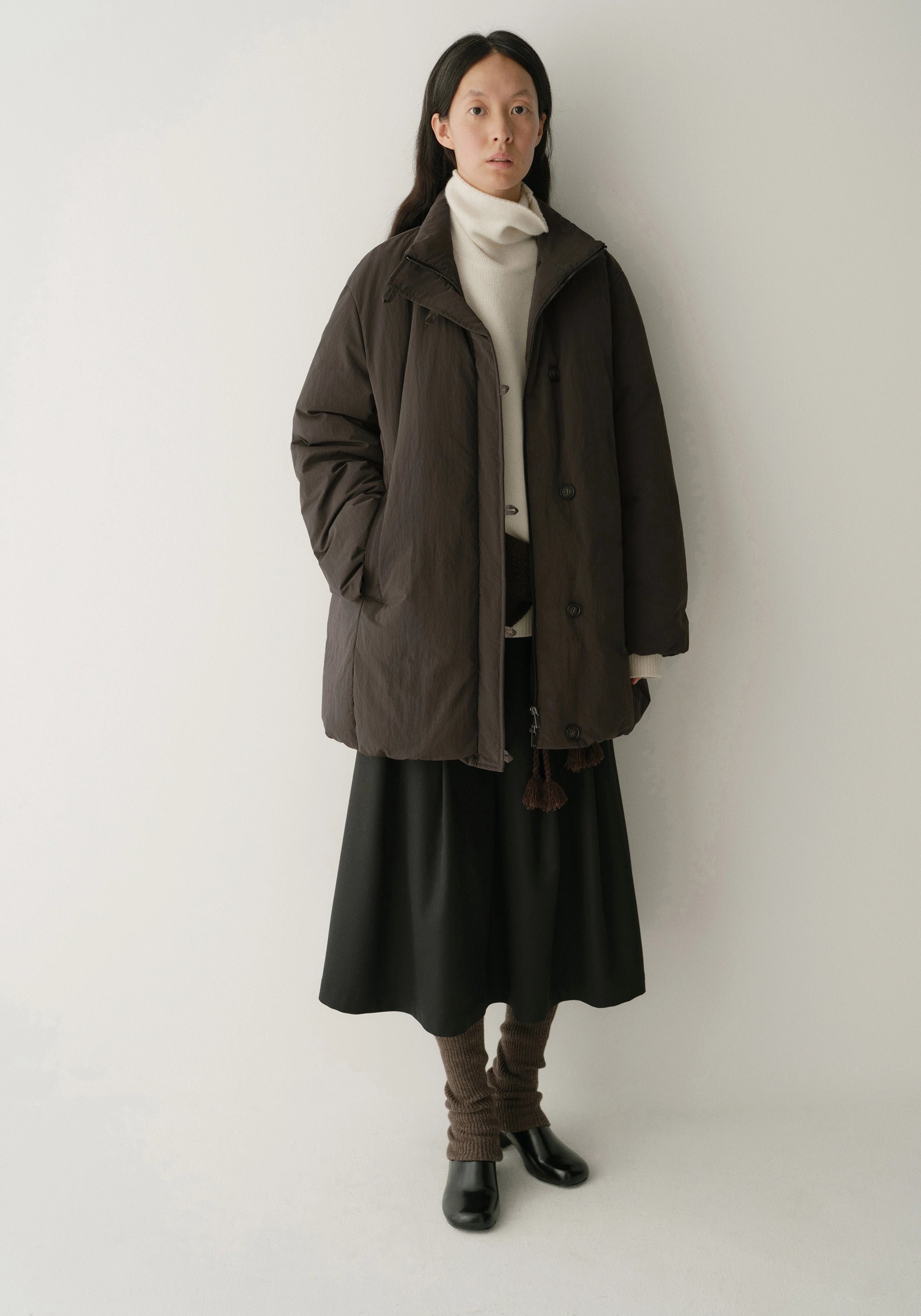 #color_black ash