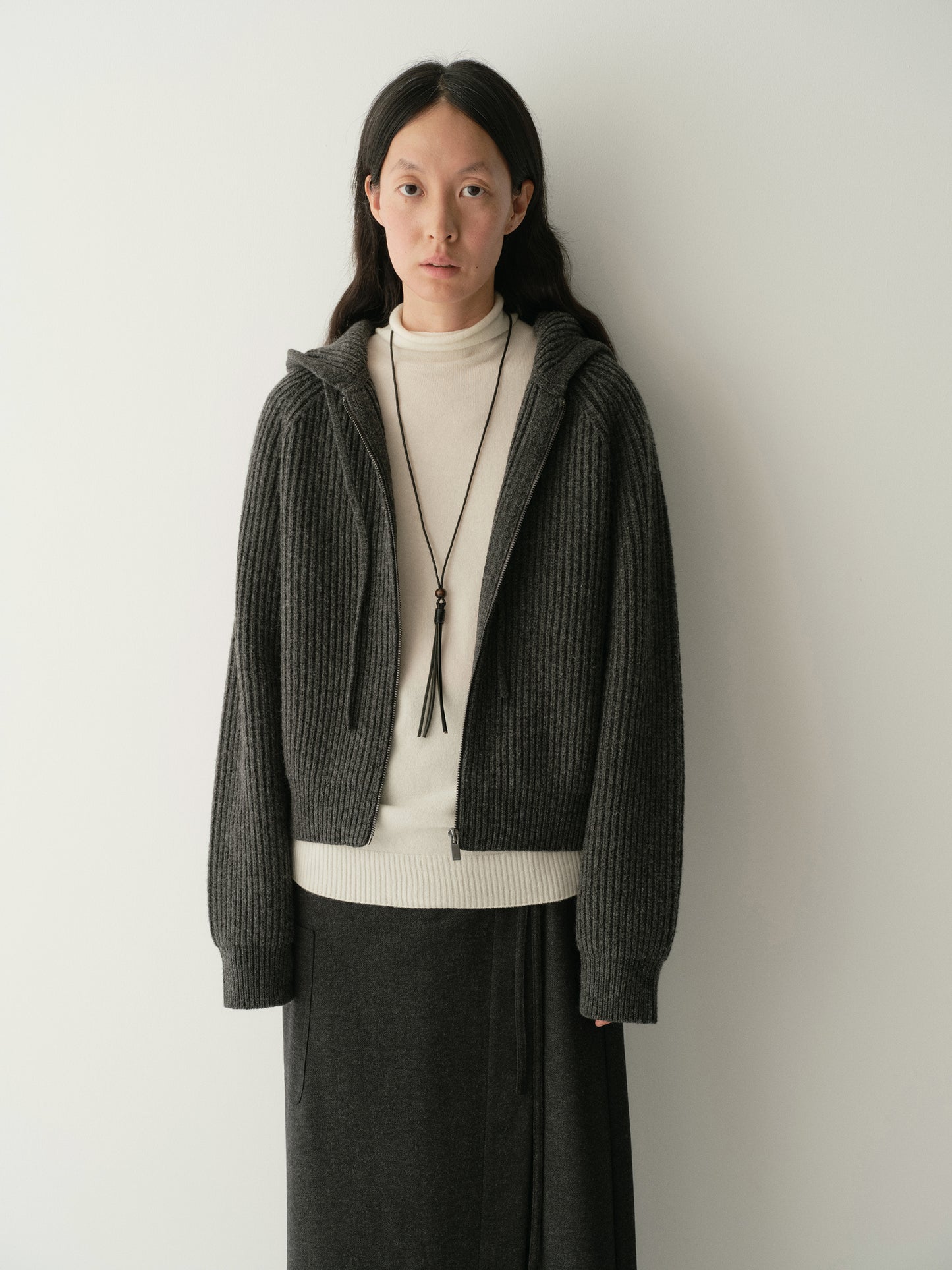 #color_dark gray