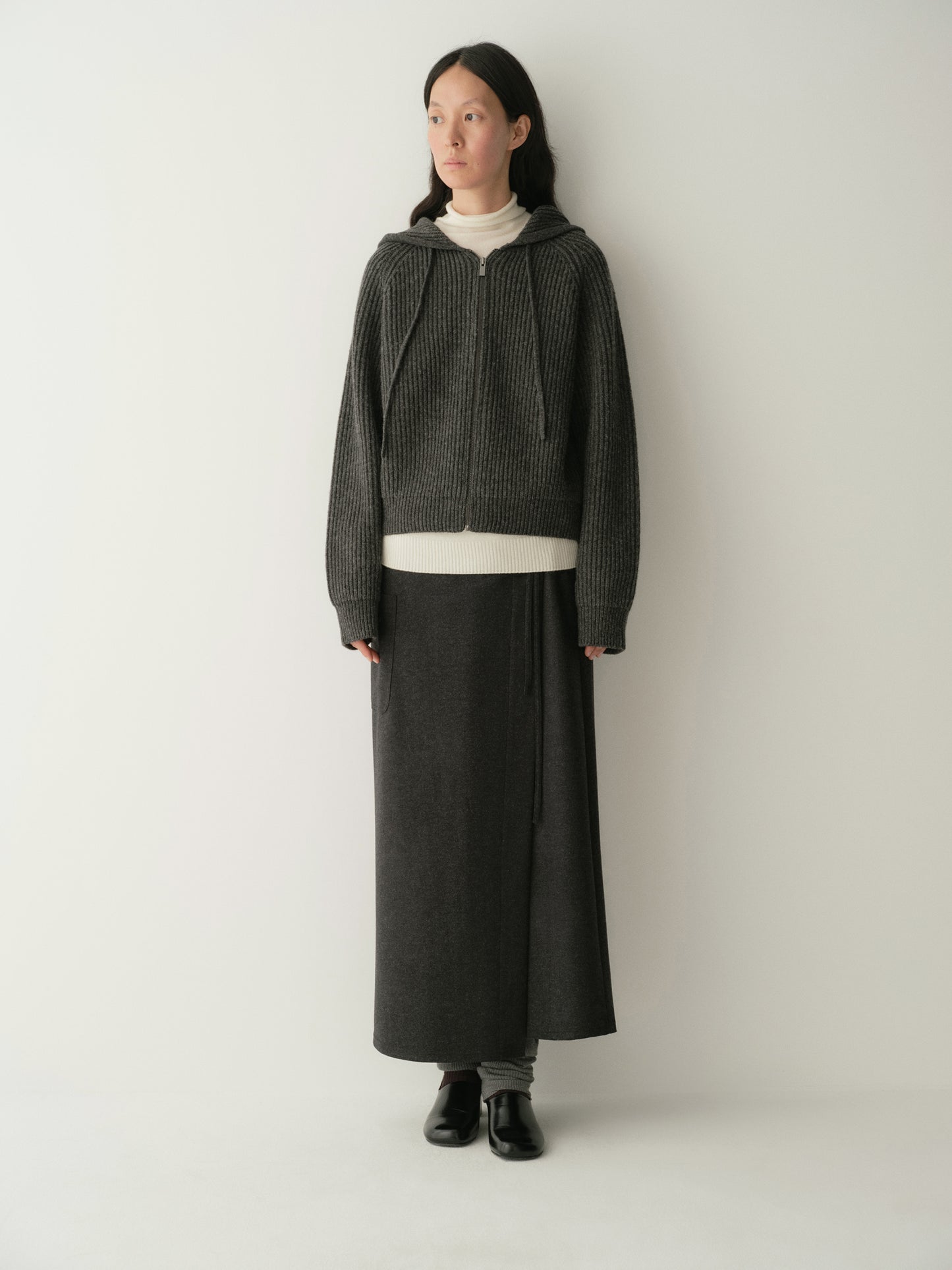 #color_dark gray