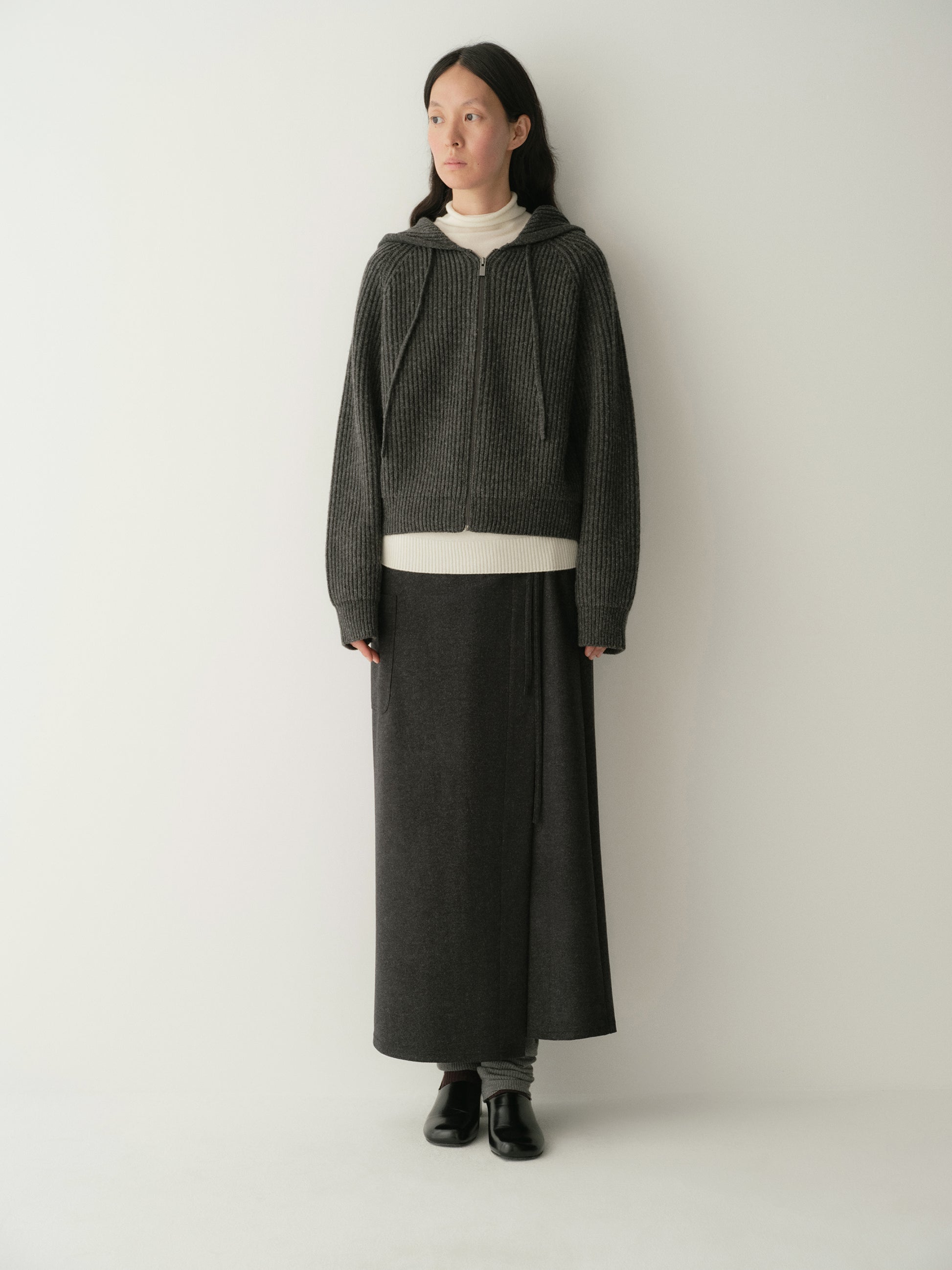 #color_dark gray
