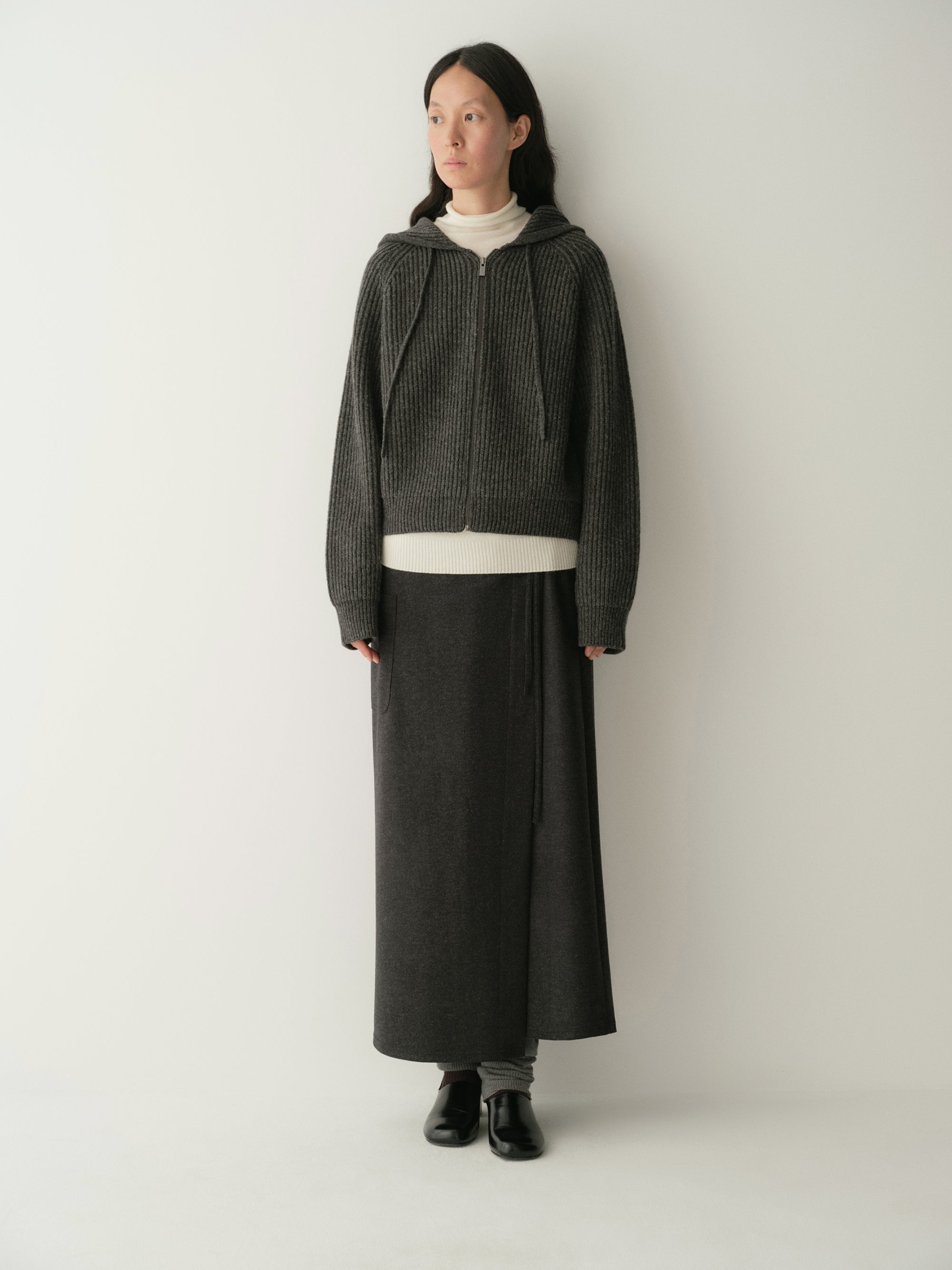 #color_dark gray