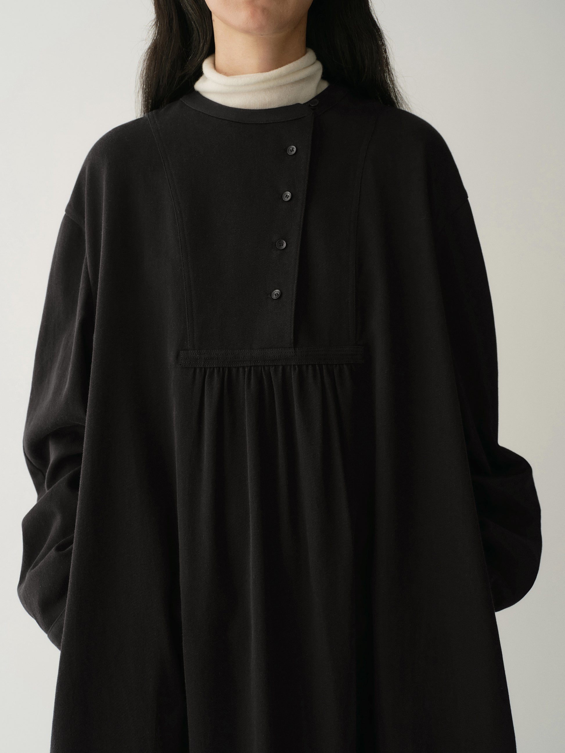 #color_black