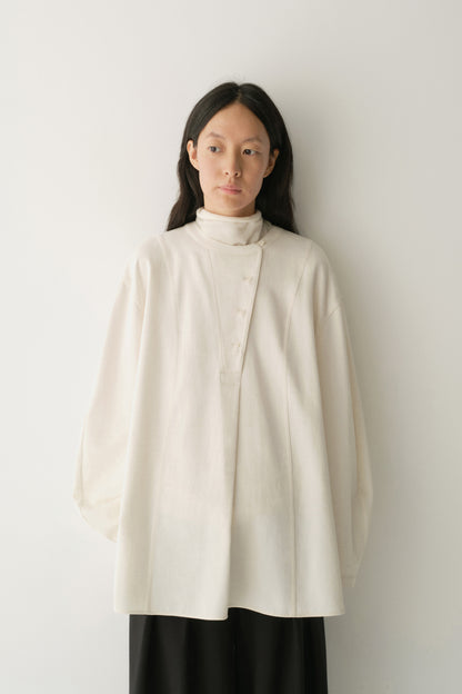#color_off white