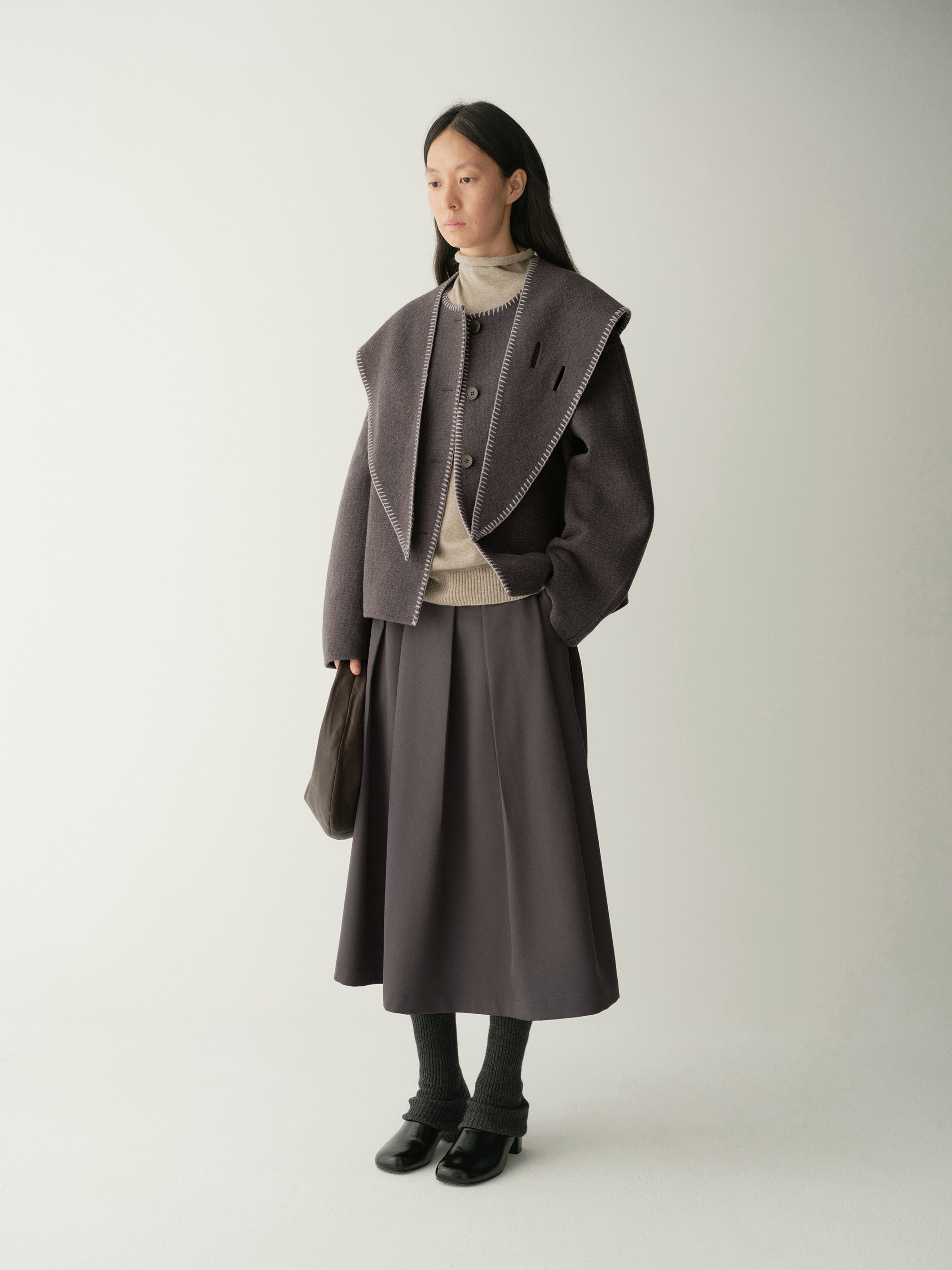 #color_mid gray