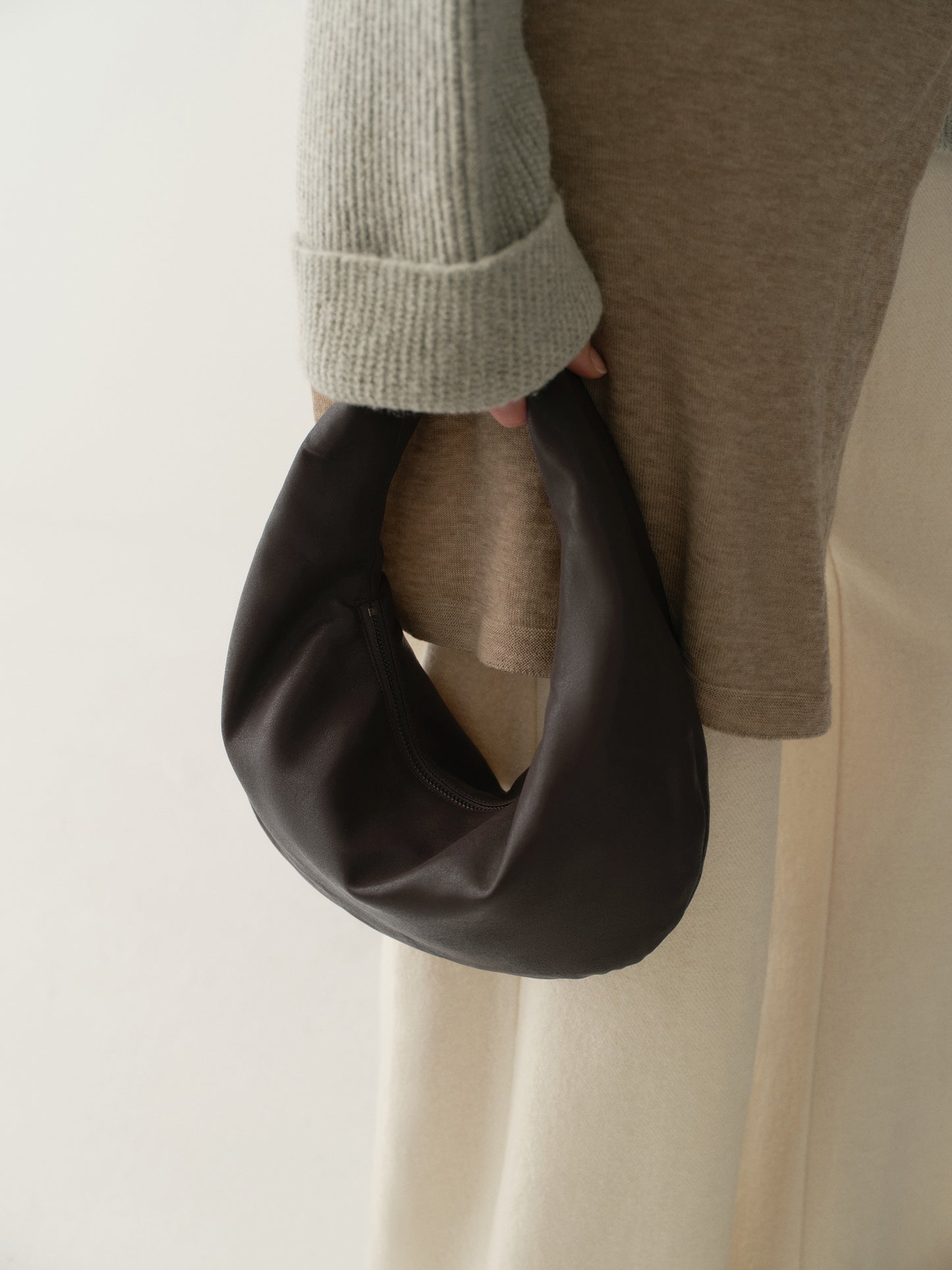 #color_raw umber