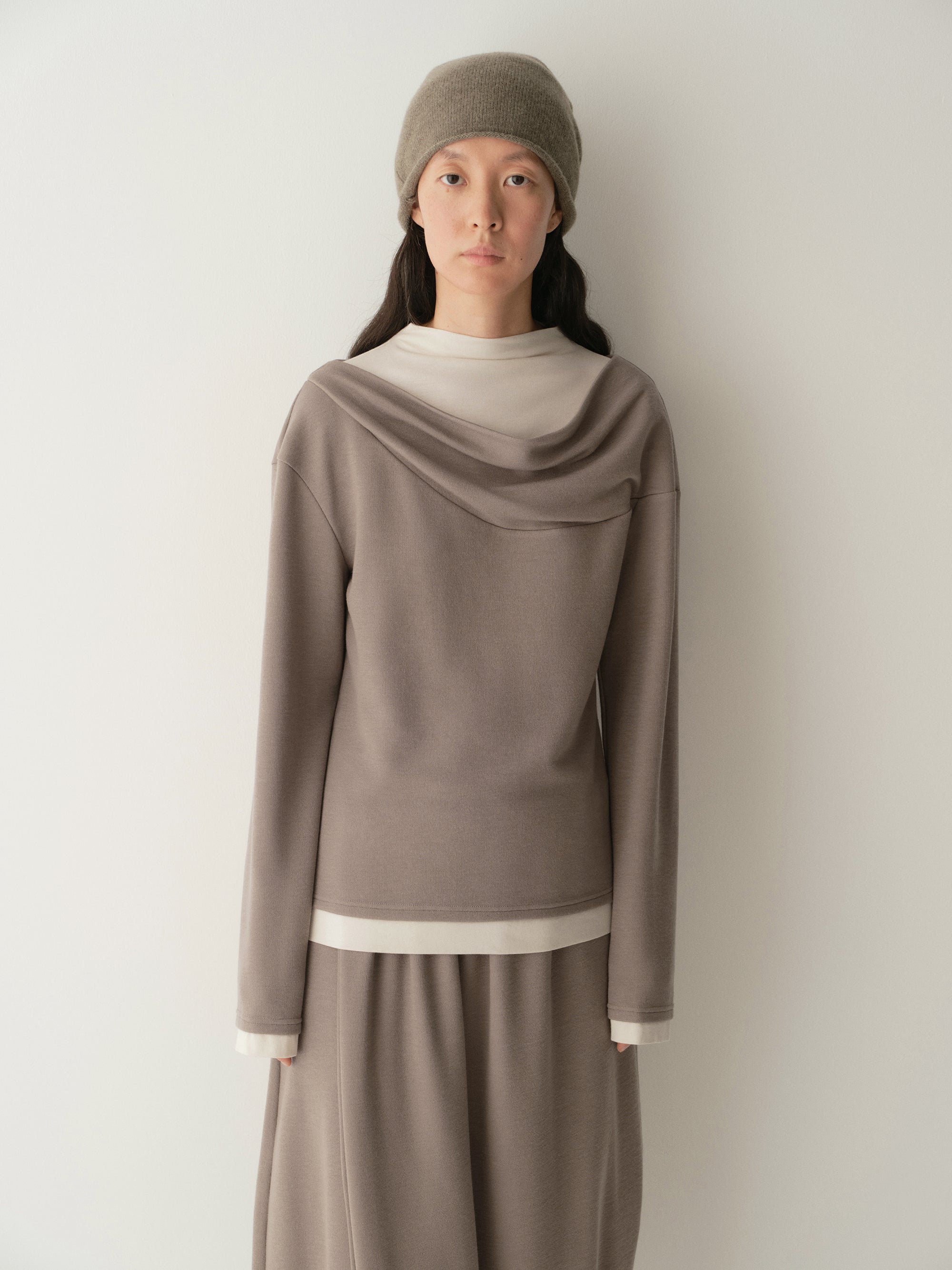 #color_light khaki