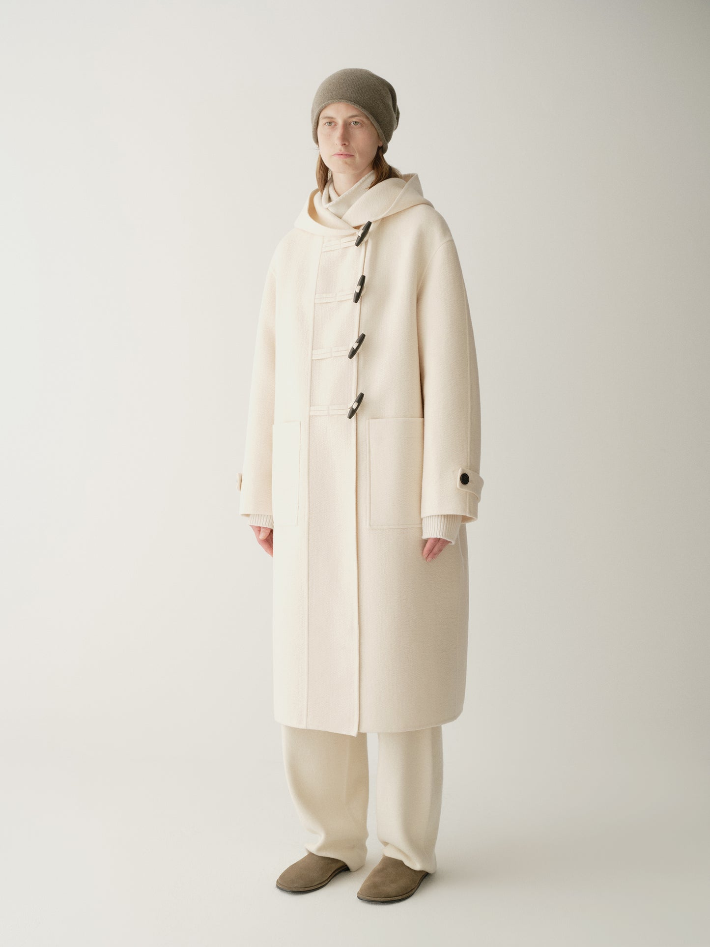 #color_off white