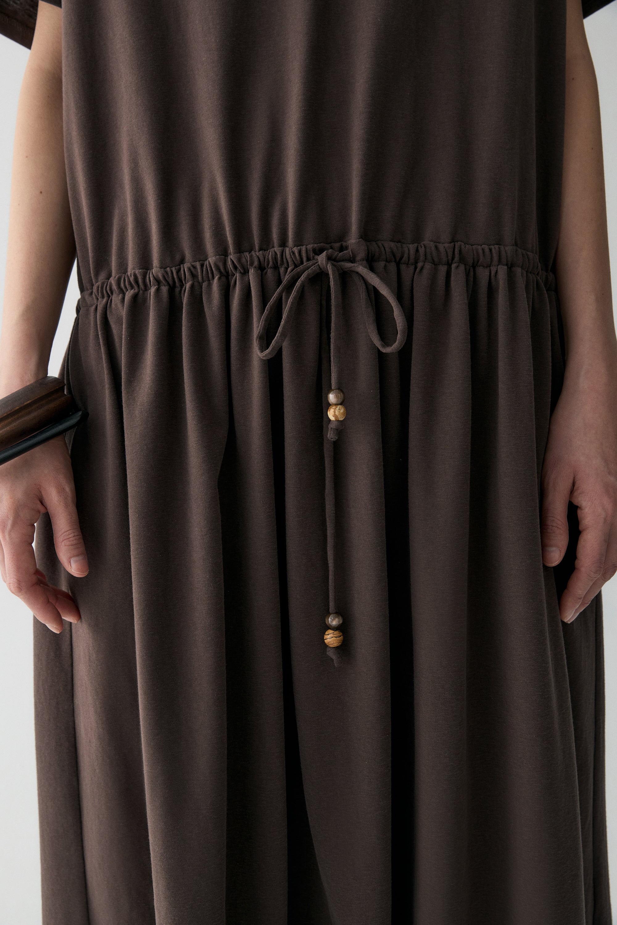 #color_raw umber