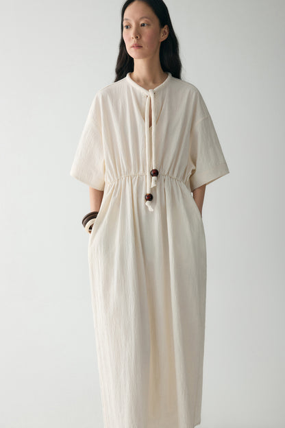 #color_cream white