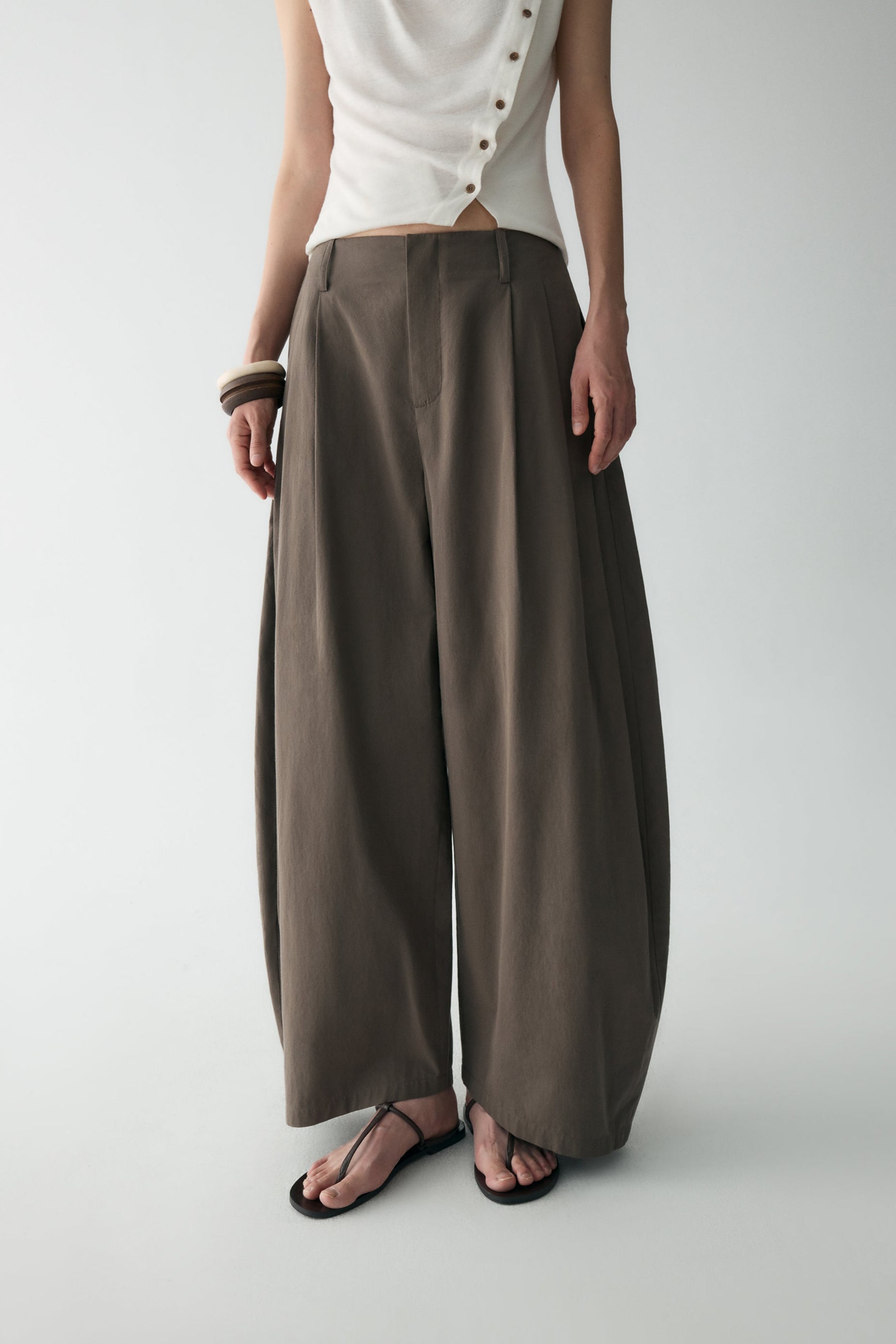 #color_raw umber