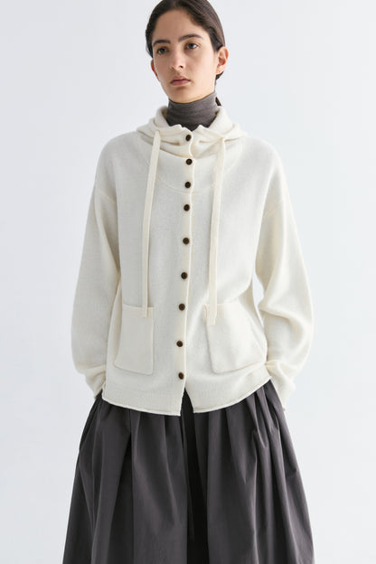 #color_cream white
