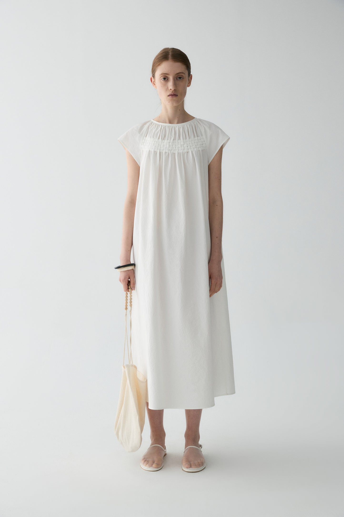 #color_off white