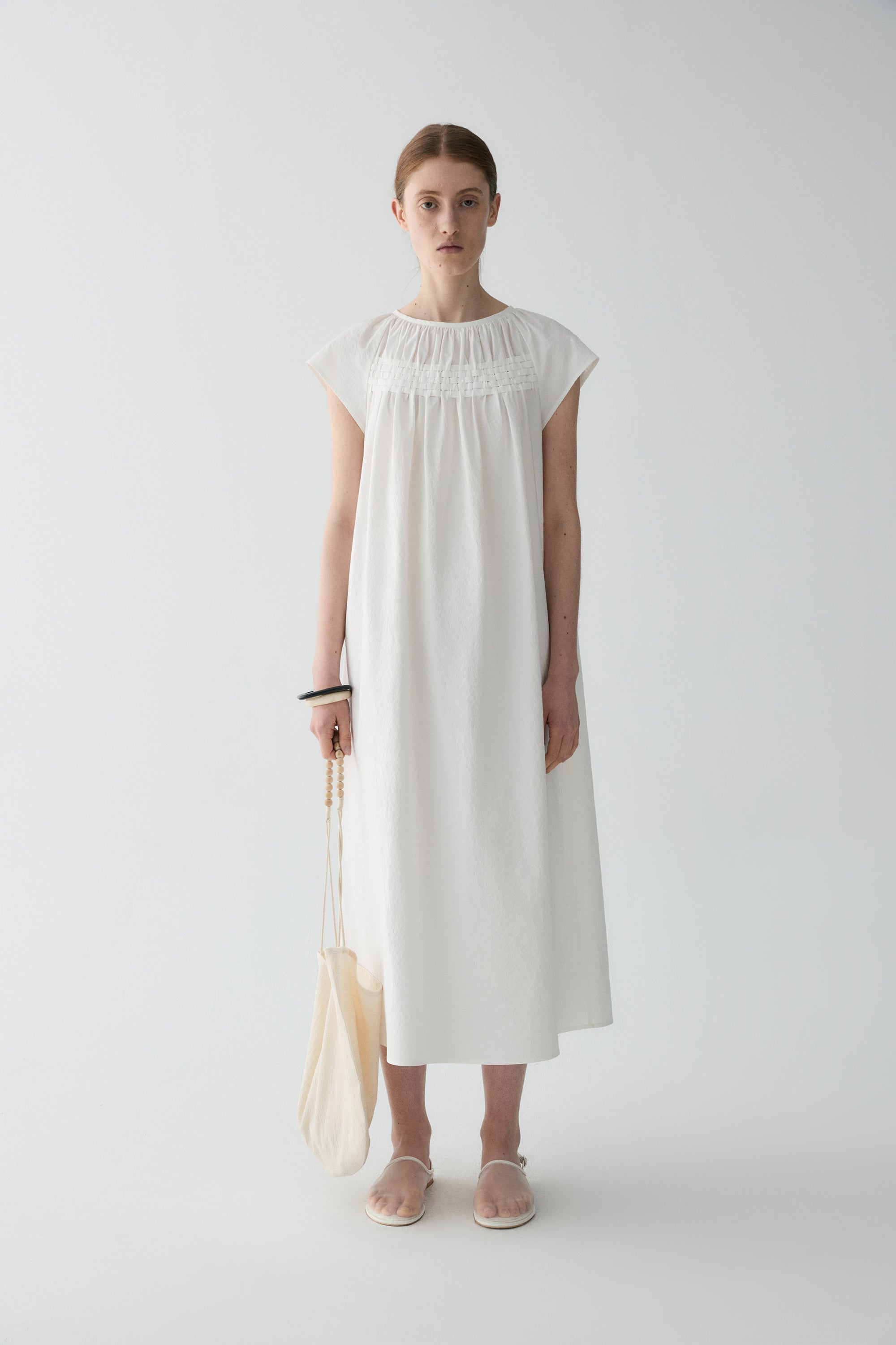 #color_off white