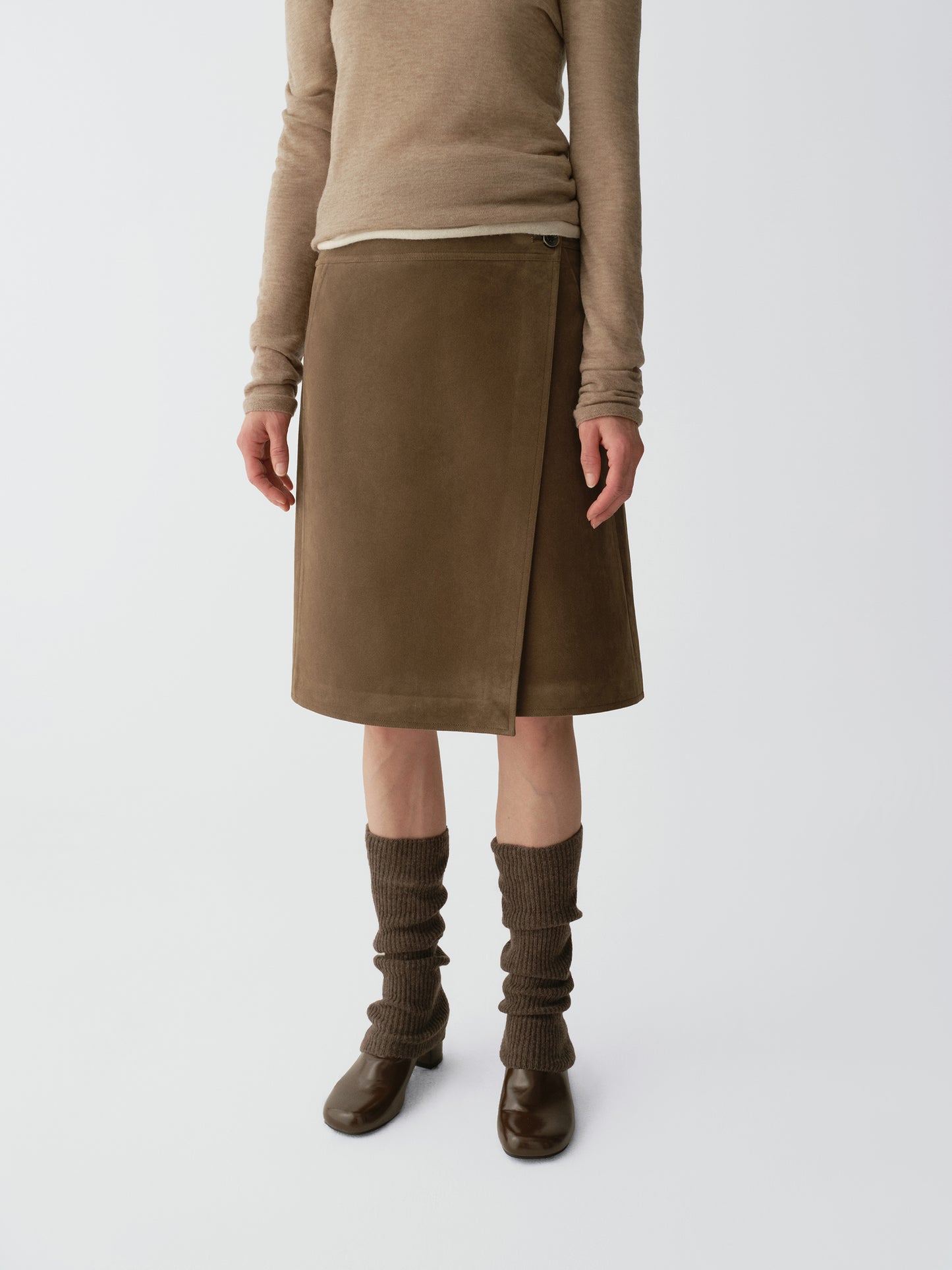#color_light brown