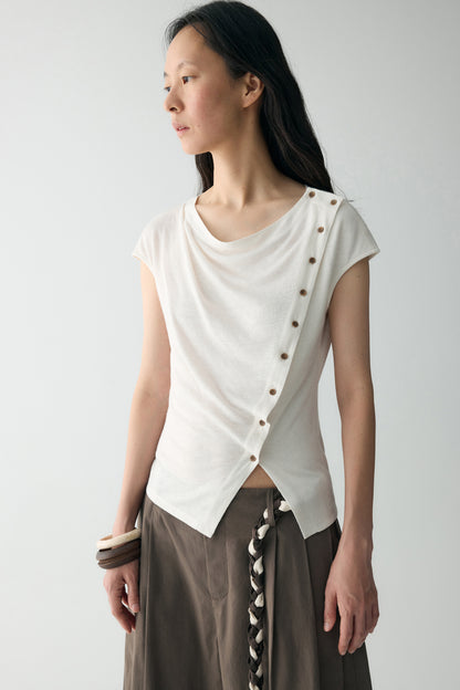 #color_off white