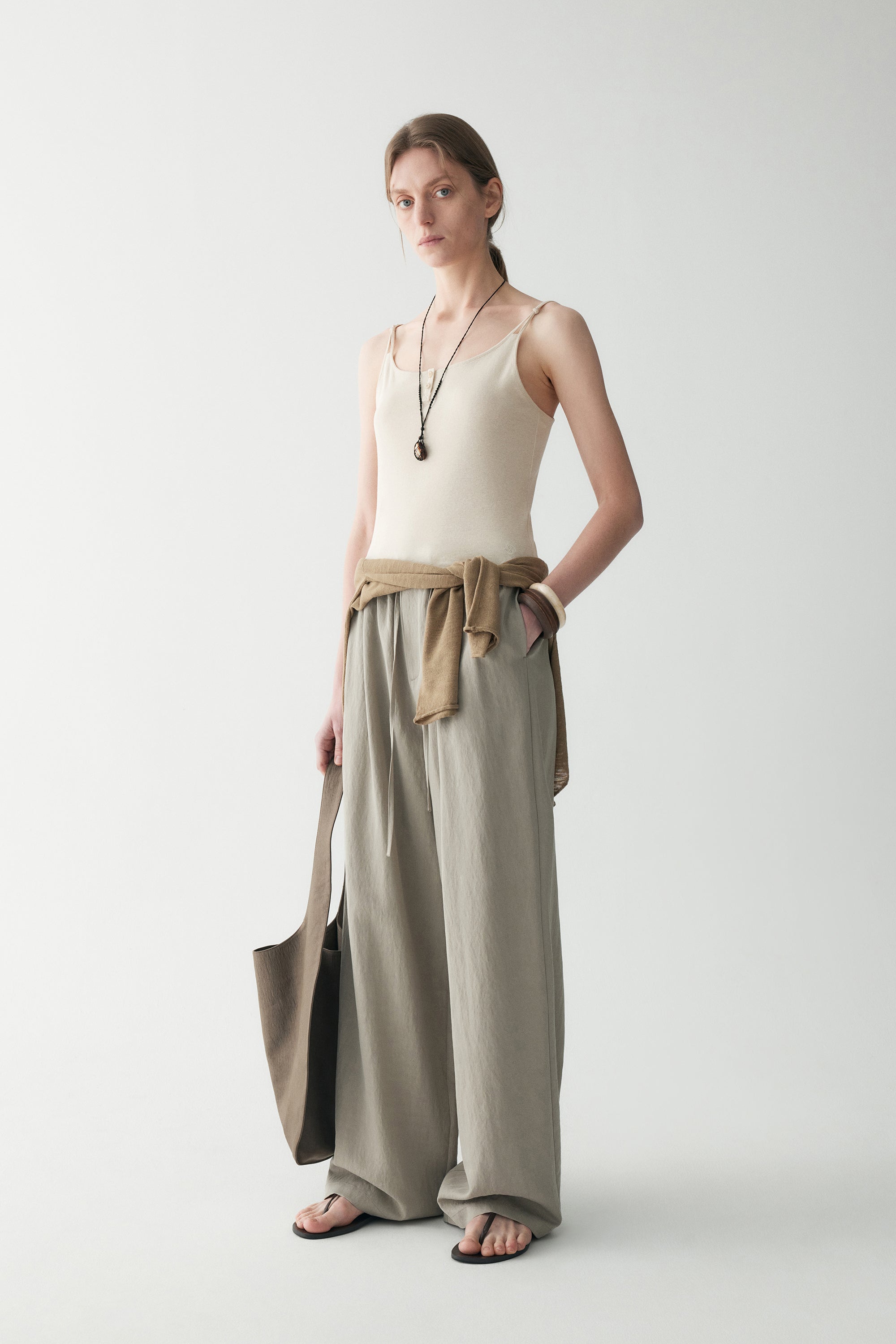 #color_light khaki