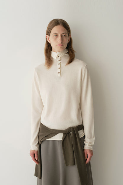 #color_off white