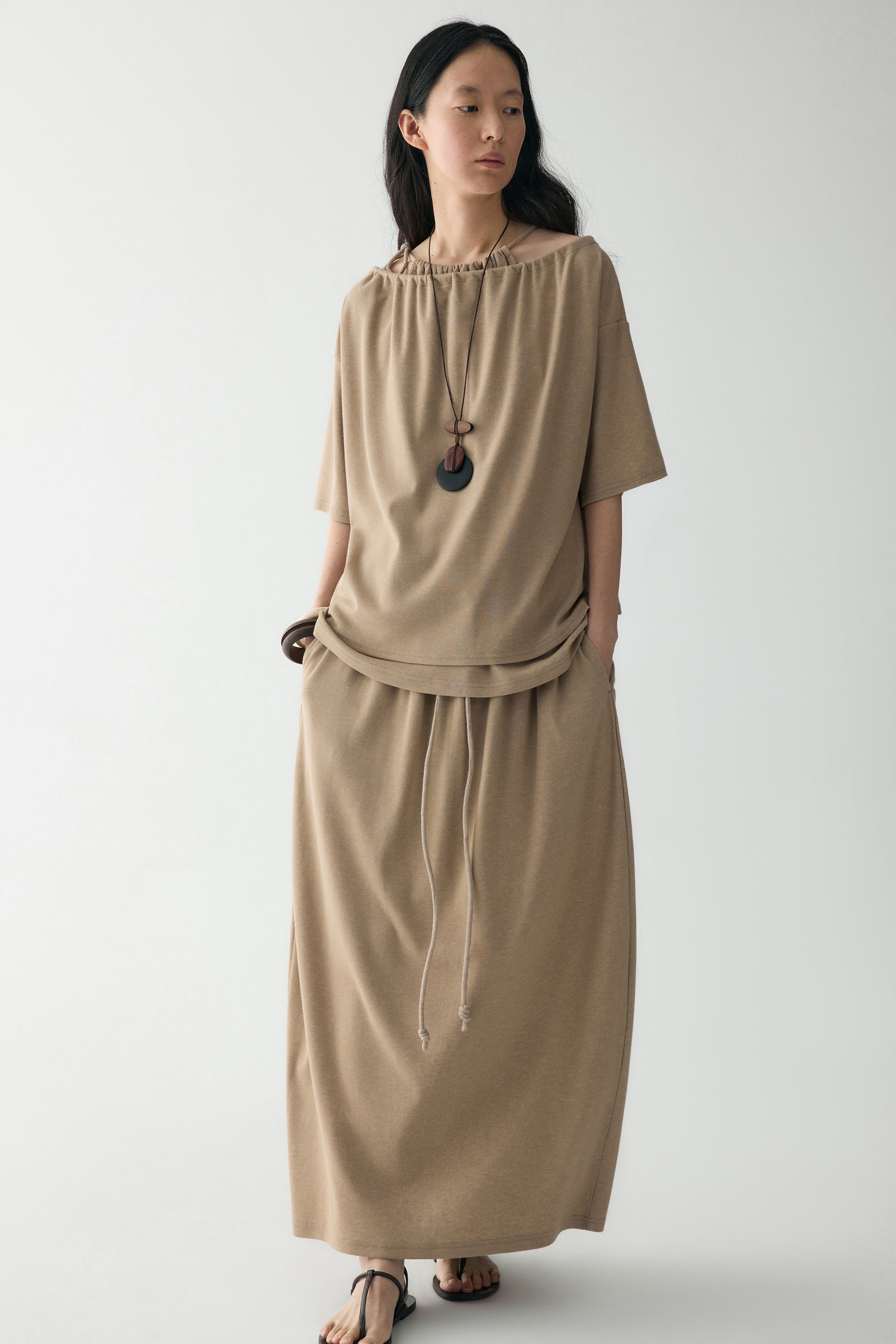 #color_khaki