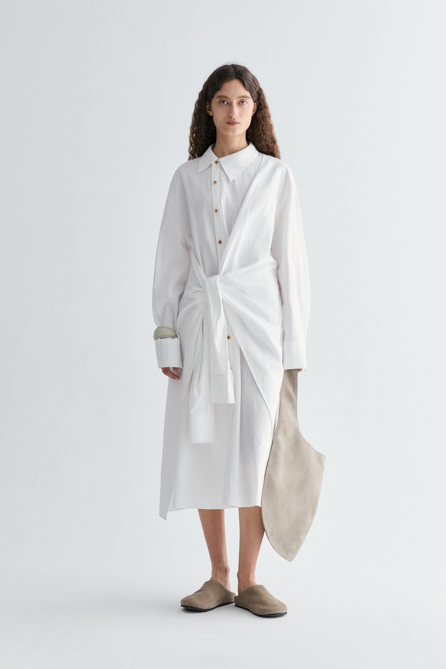 #color_off white