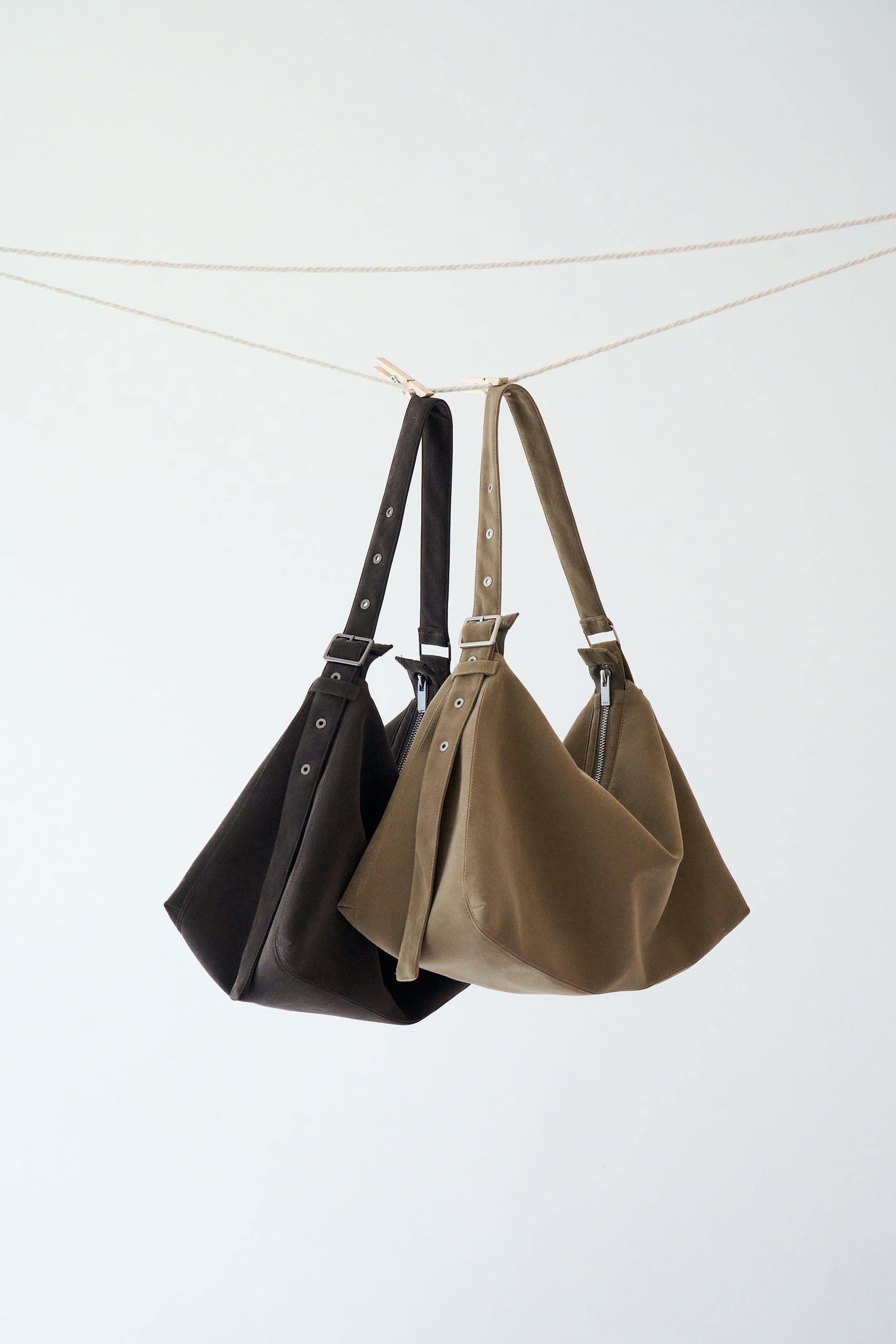 #color_light brown