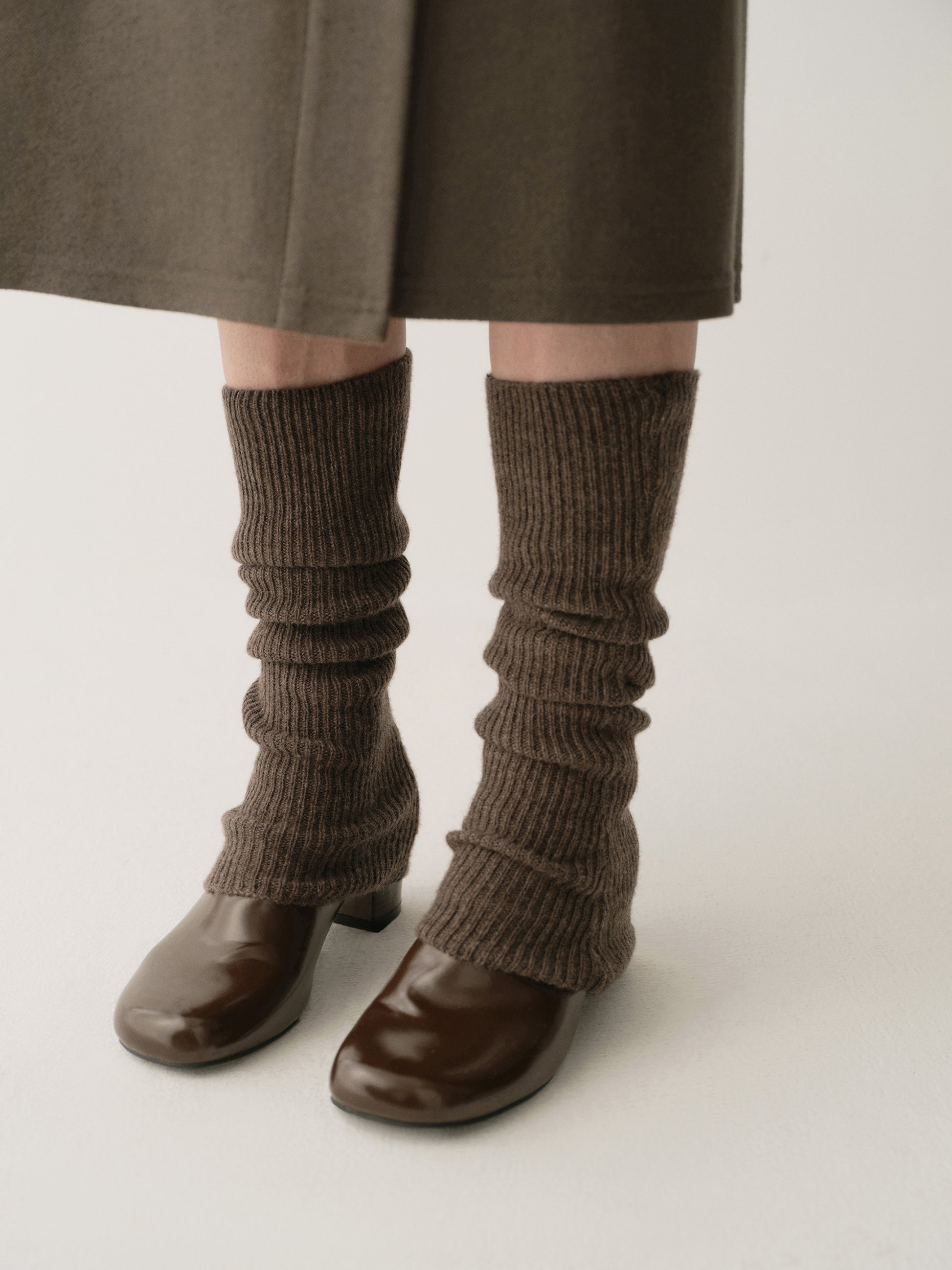 #color_raw umber