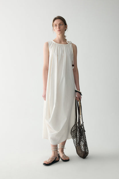 #color_cream white