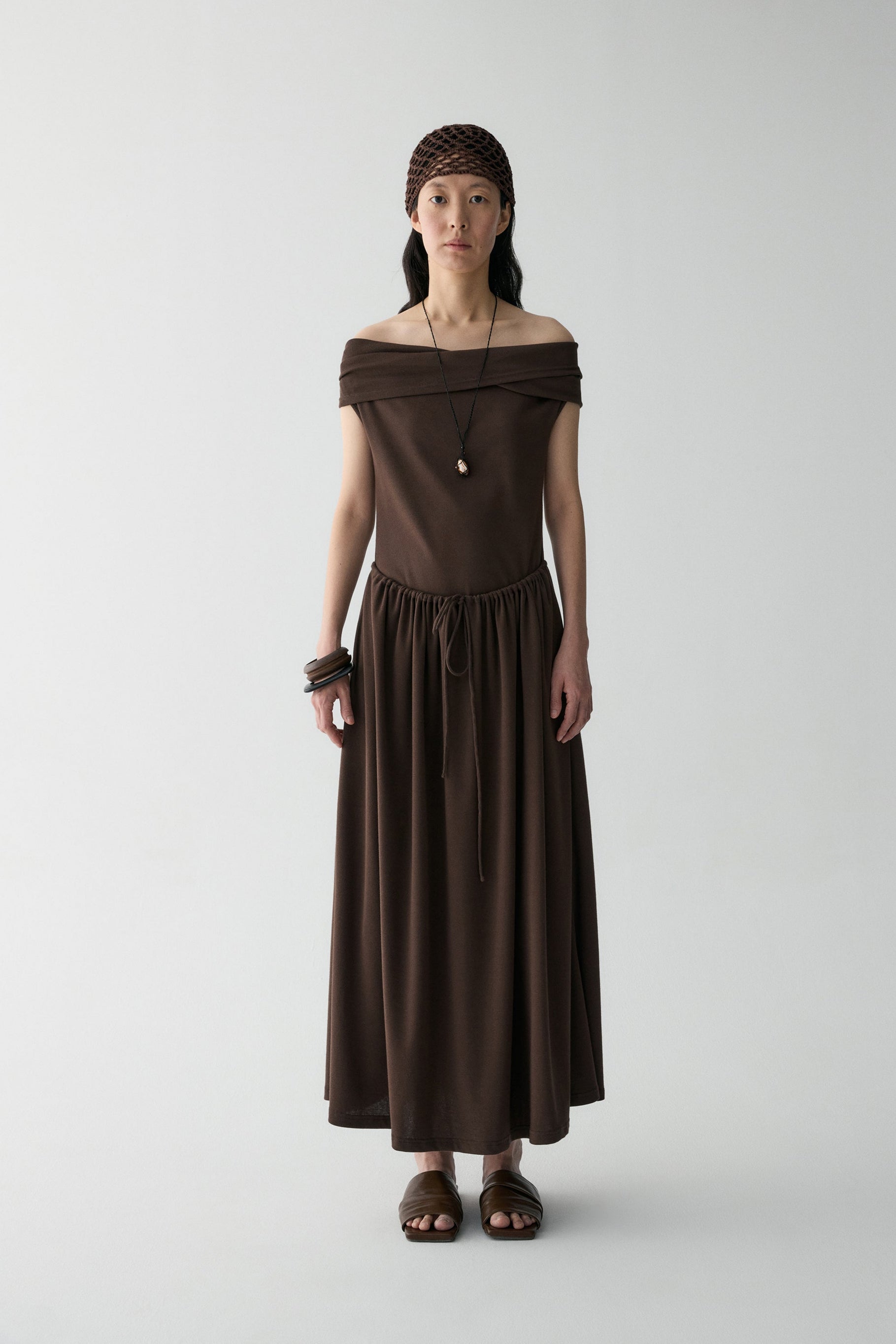 #color_raw umber