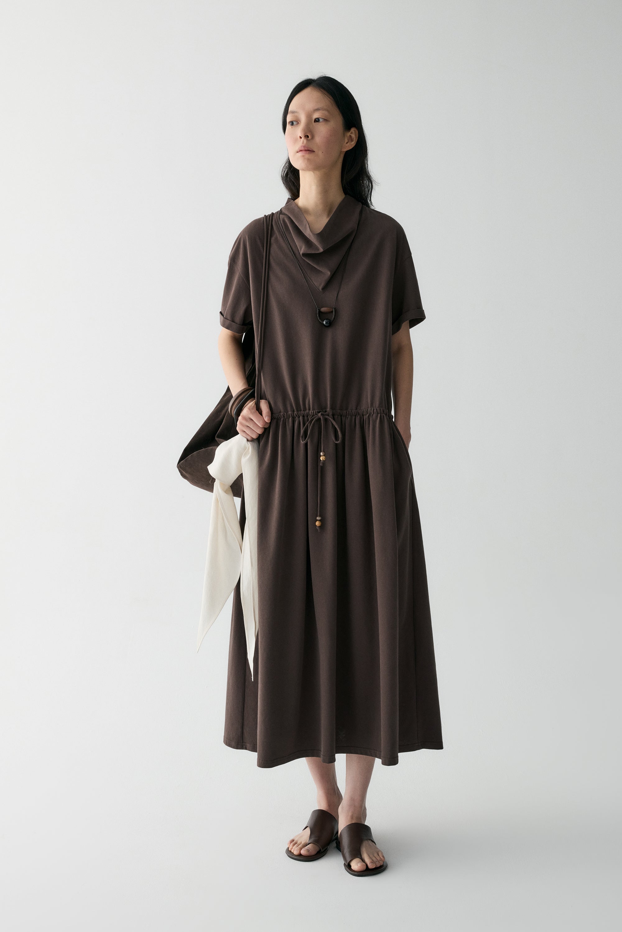 #color_raw umber
