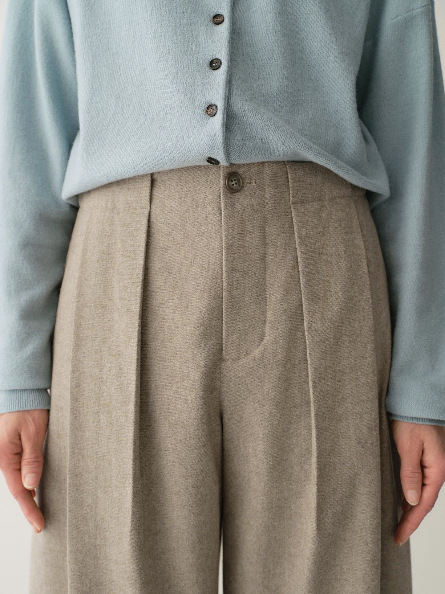 #color_khaki