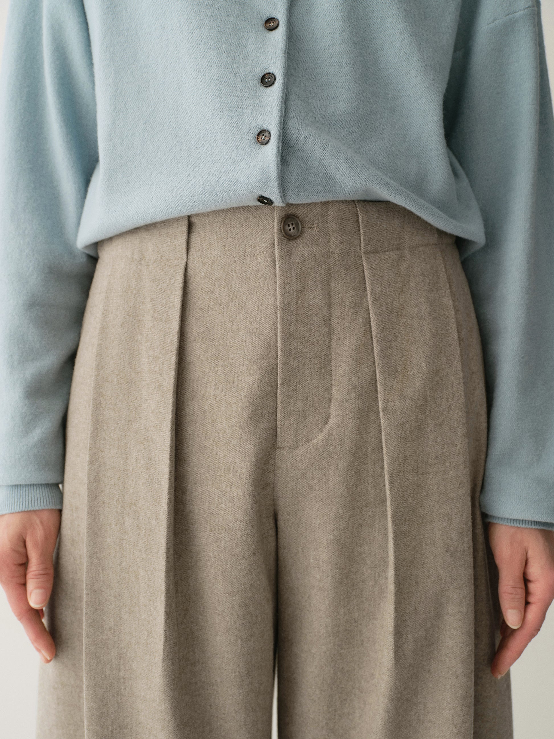 #color_khaki