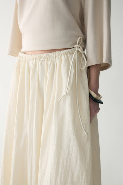 #color_cream white