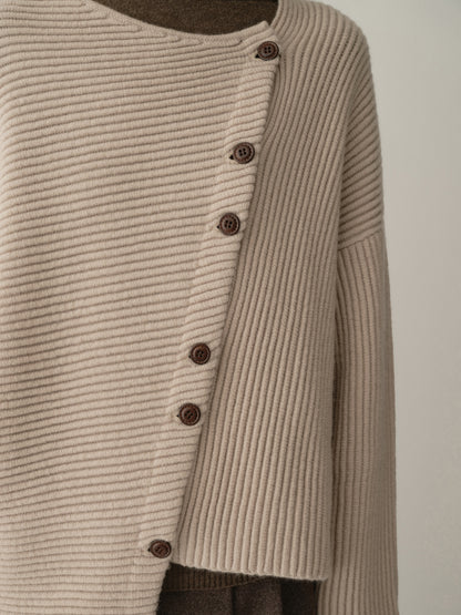 #color_light khaki