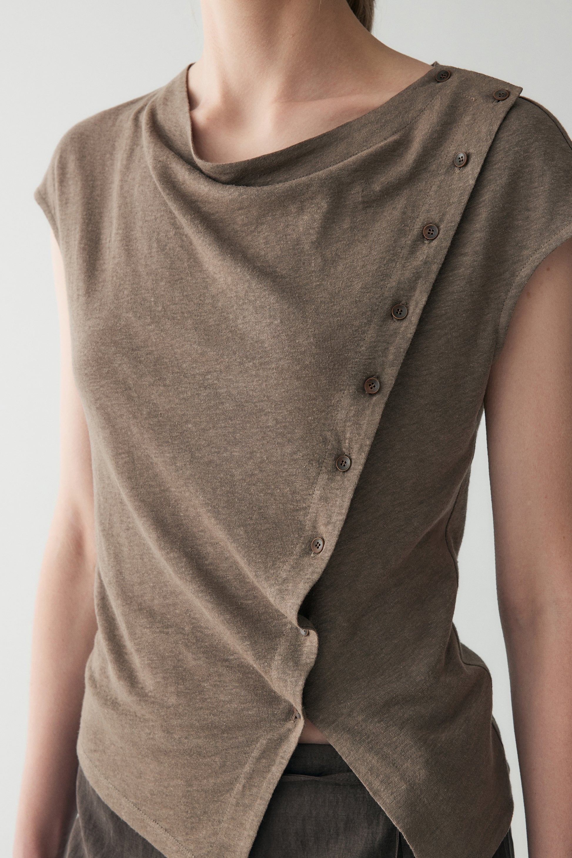 #color_raw umber