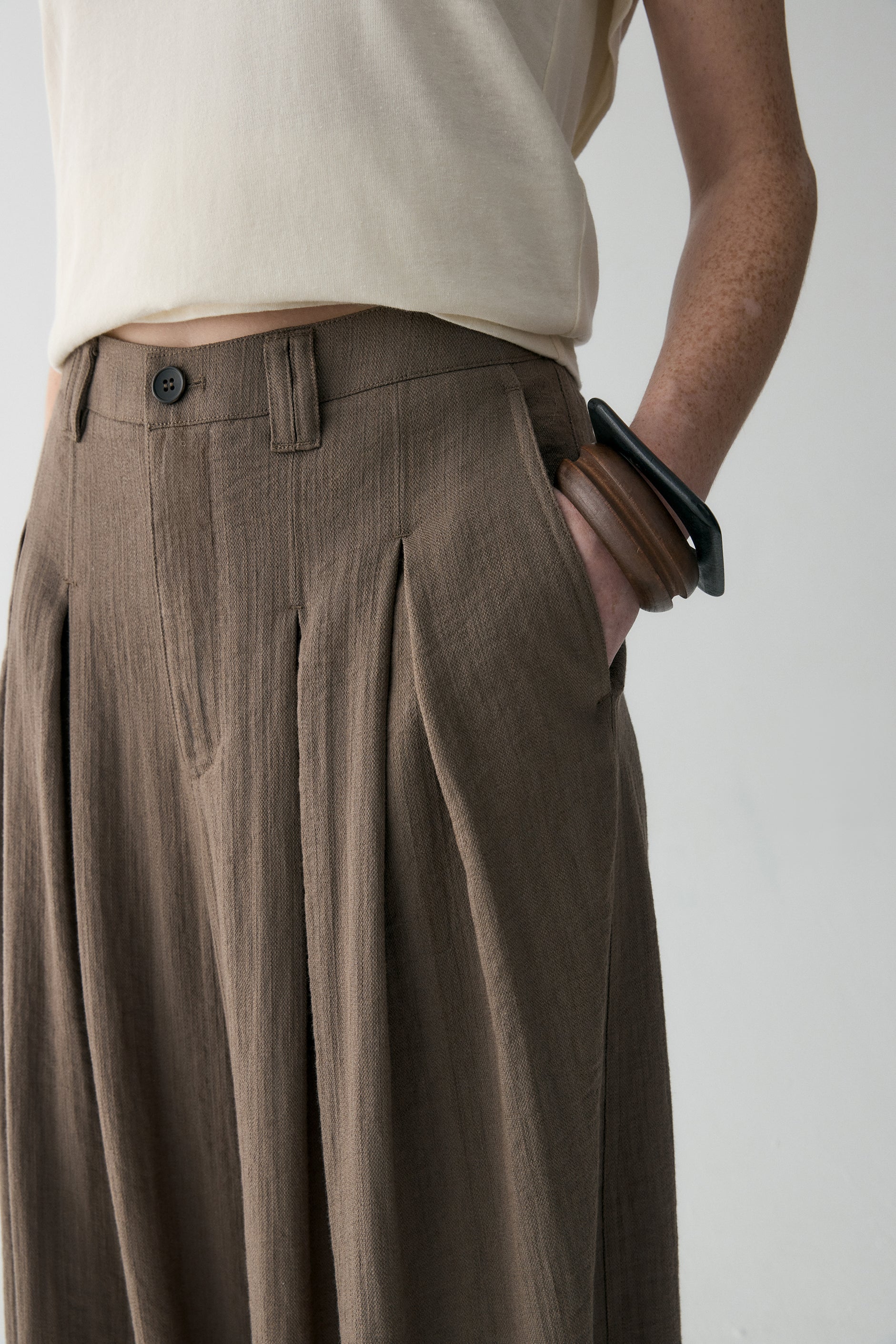 #color_light brown