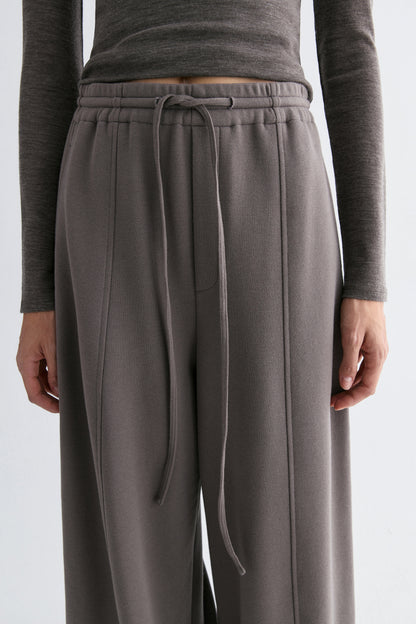 #color_mid gray
