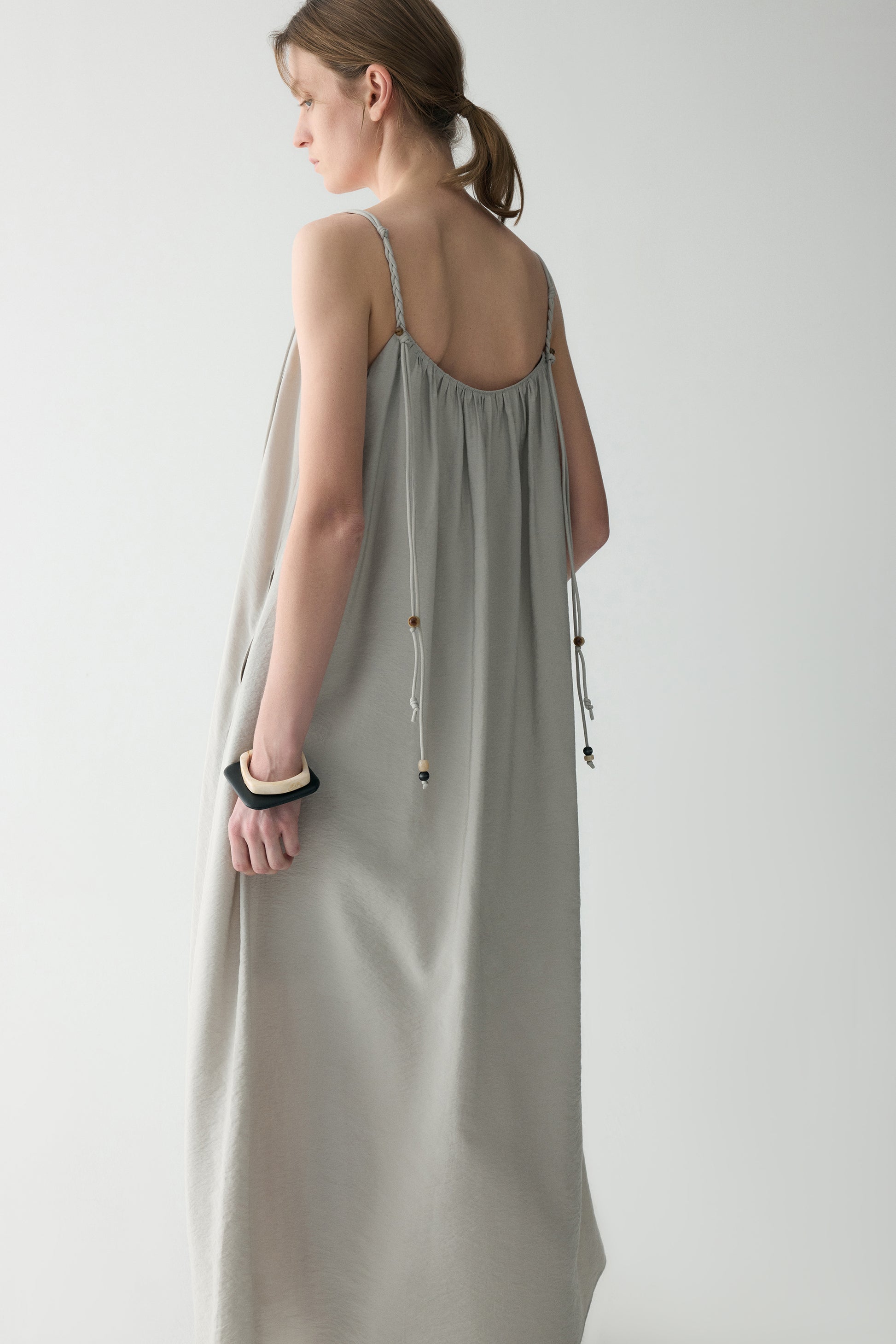 #color_light gray